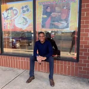 Meet your Posher, Ray